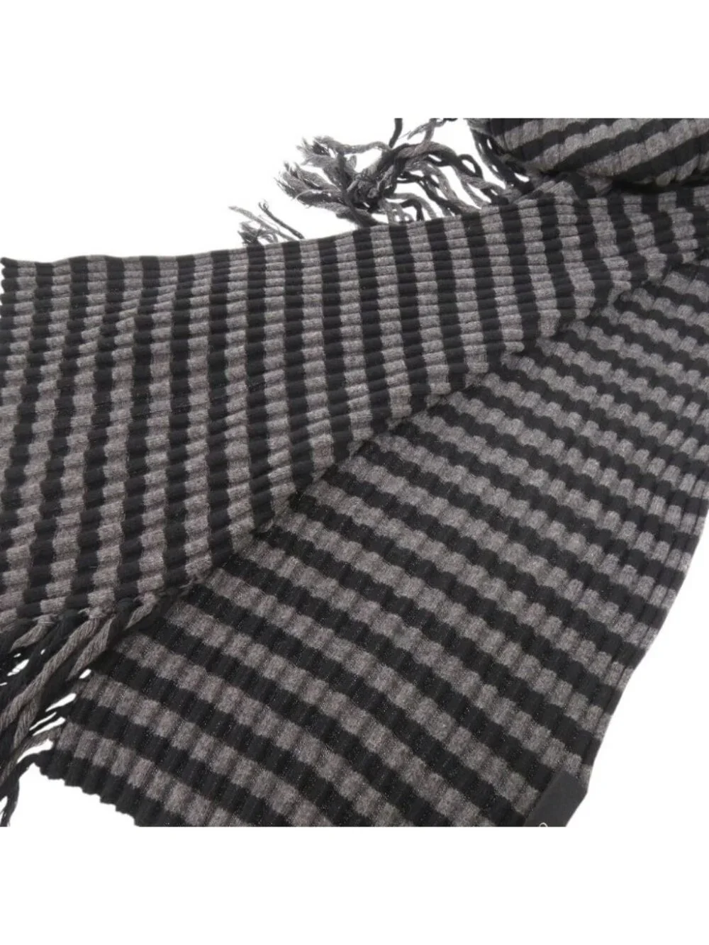 Gucci Fringe Wool Gray Black Scarf